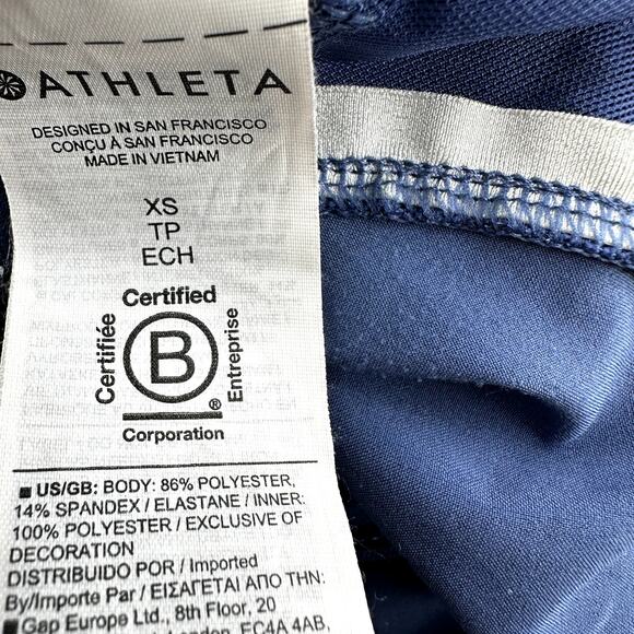 Athleta Mesh Racer Run 4" Shorts Featherweight Traverse Geo Indigo Blue XS - Picture 4 of 6